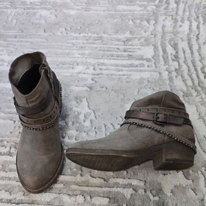 Jellypop Gray Ankle Boots with Studded Straps